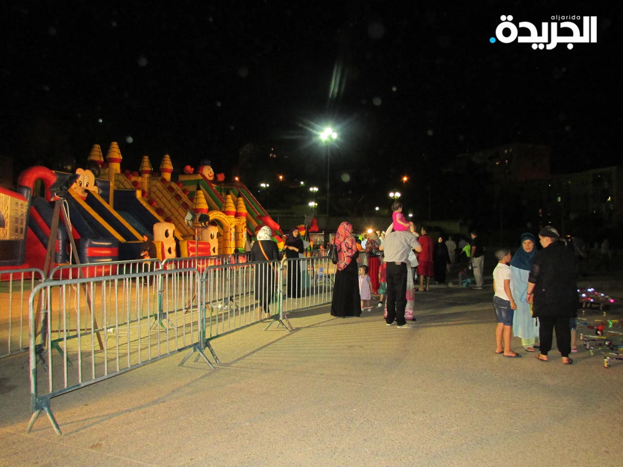 بلدة جزائرية تمنع تجوال القصر بعد آذان المغرب