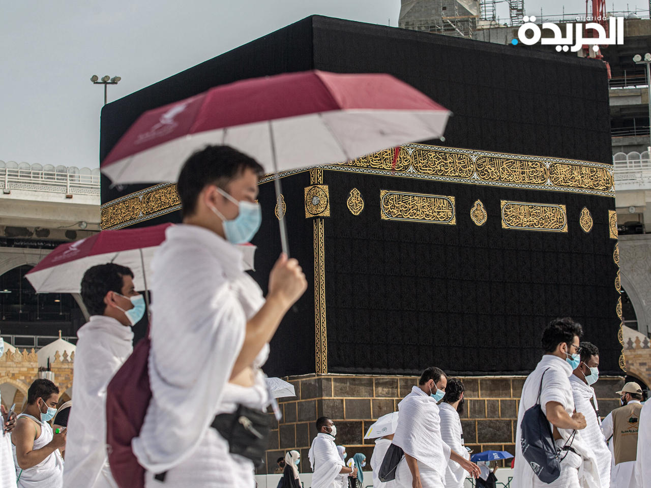 حجاج يطوفون حول الكعبة المشرفة، في المسجد الحرام في مدينة مكة المكرمة خلال موسم الحج السنوي (dpa)