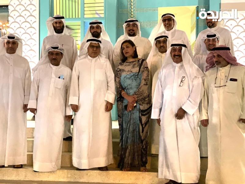 السعيد ورضا والفودري يتوسطون عددا من مسؤولي «الصحة»