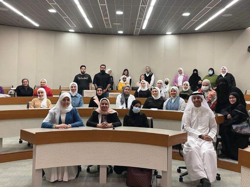  جانب من المحاضرة