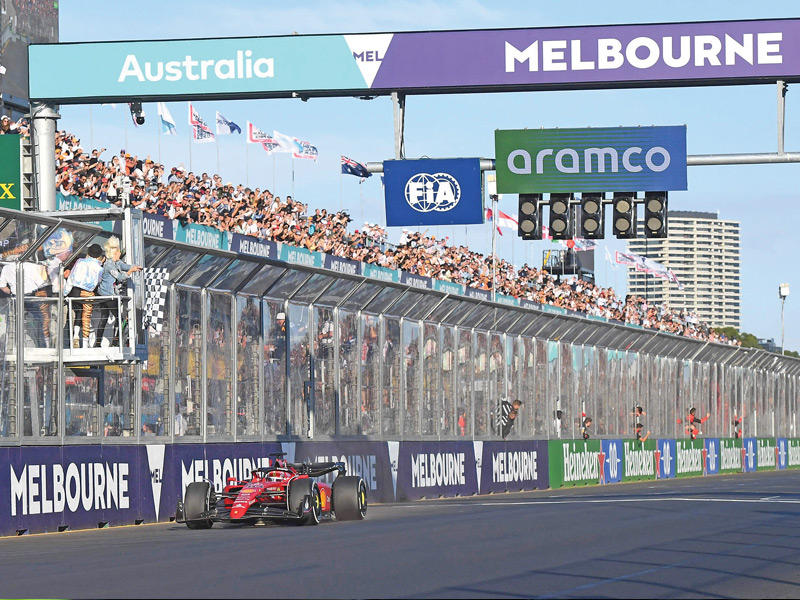 لوكلير لحظة وصوله إلى خط النهاية