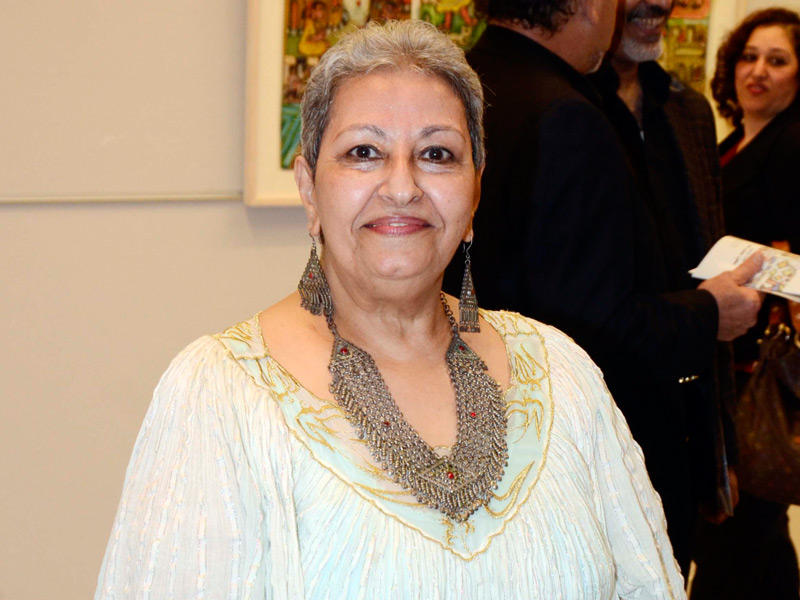 الفنانة التشكيلية إيفيلين عشم الله