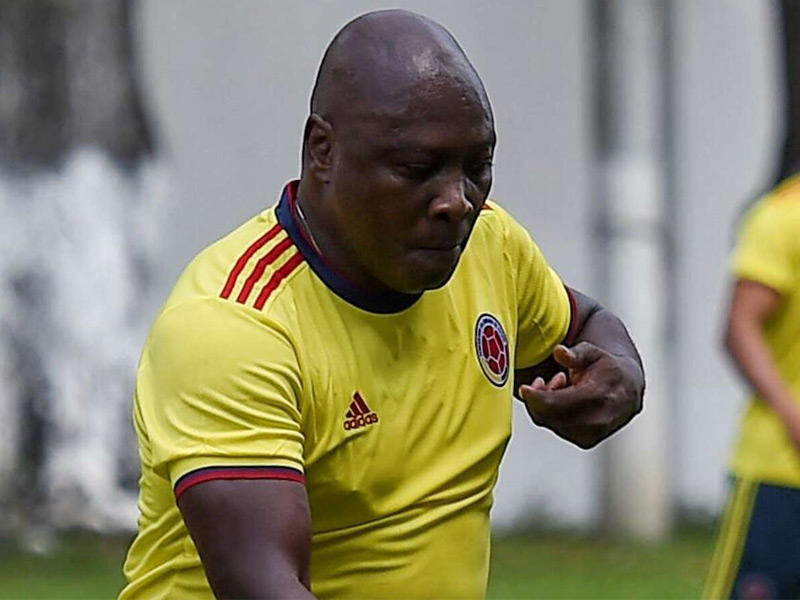 نجم خط الوسط الدولي السابق الكولومبي فريدي رينكون