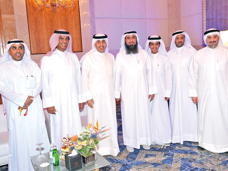 الوزير علي الموسى خلال حضوره «غبقة» جمعية المهندسين 