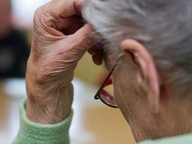 الحفاظ على الهدوء في مواجهة الشدائد يقي من الخرف