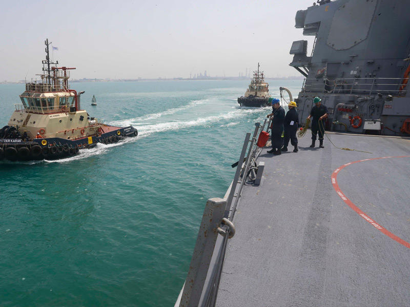 الأسطول الخامس الأميركي ينشر زوارق بمنطقة عملياته في البحرين يوم الاثنين