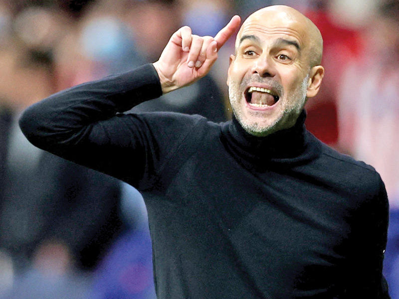 المدير الفني لمانشستر سيتي بيب غوارديولا