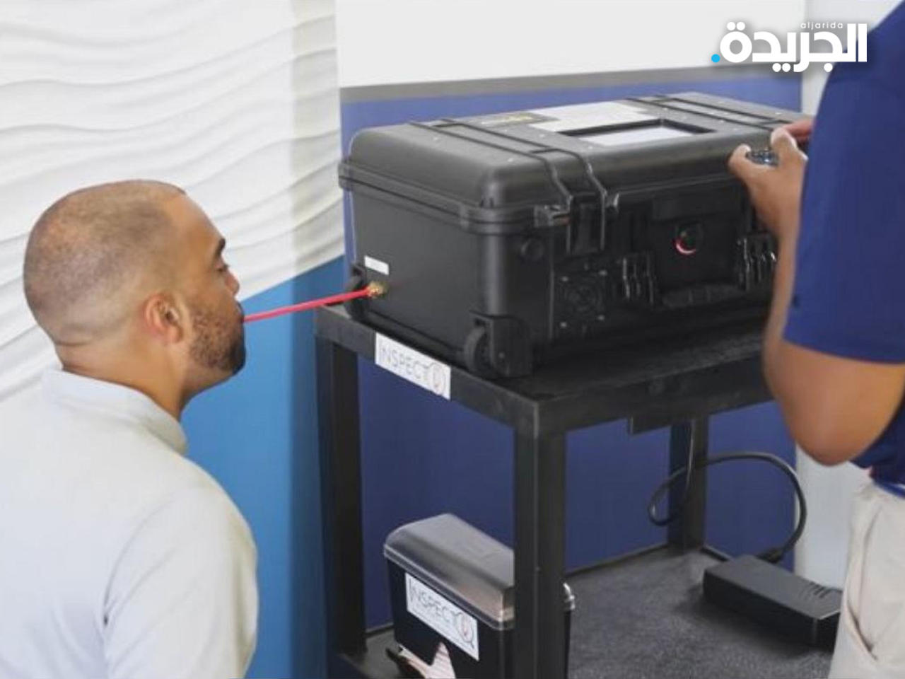 جهاز الكشف عن فيروس كورونا عبر النفخ