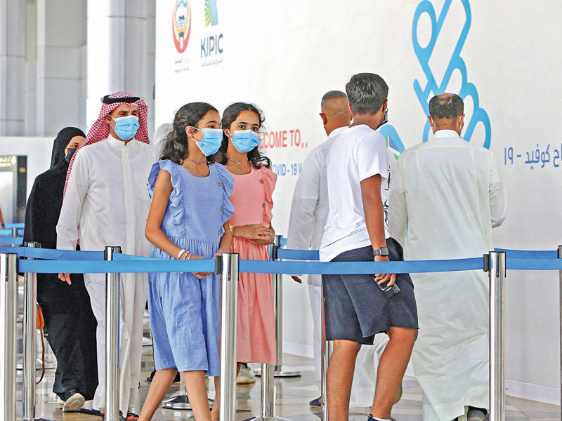 استمرار التطعيمات ضد «كورونا»       (أرشيف)