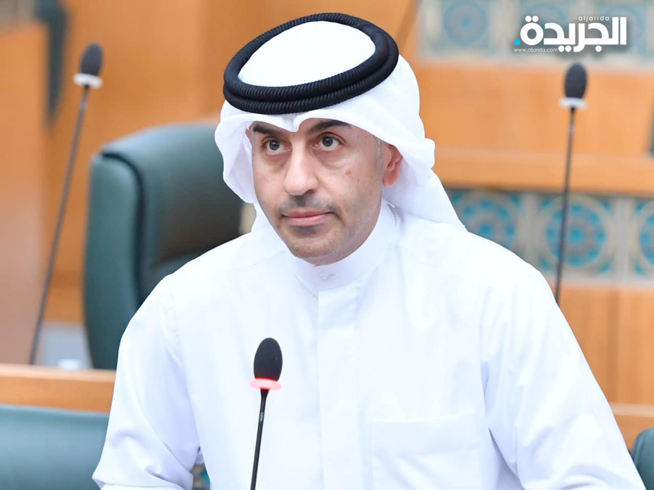 وزير الأشغال العامة ووزير الكهرباء علي الموسى