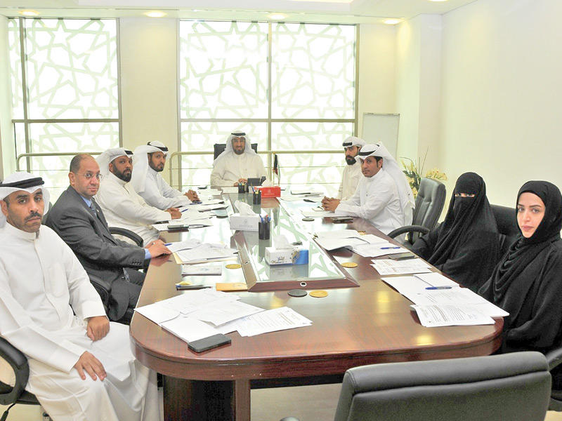 جانب من اجتماع «الأوقاف» لدعم مشروع مدربي الحاضنات 