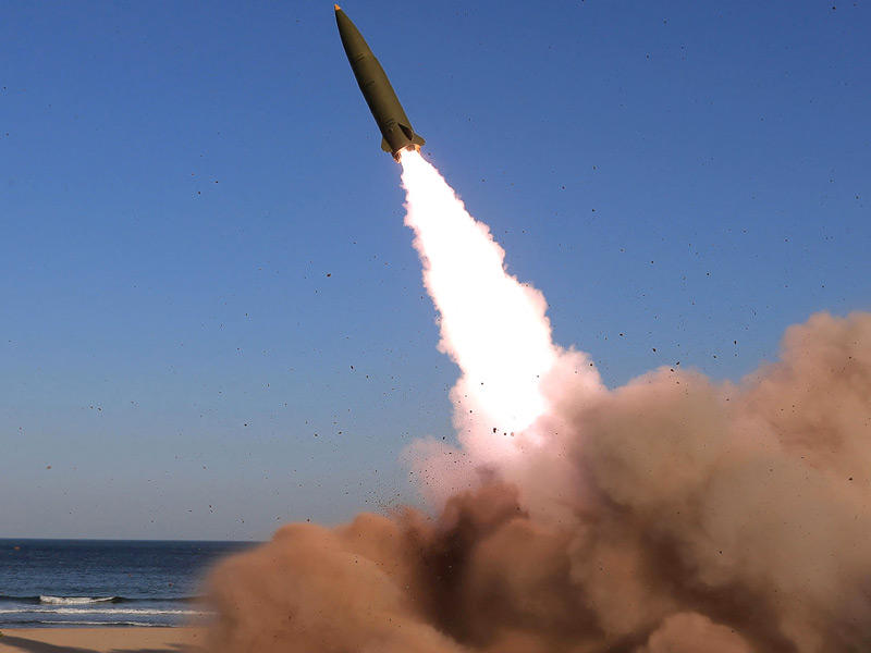 كوريا الشمالية تختبر سلاحاً نووياً تكتيكياً 