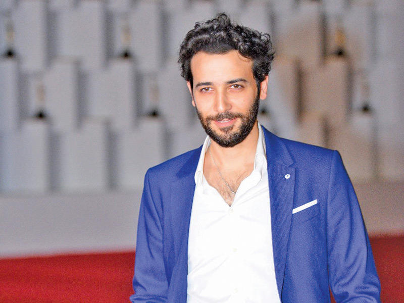 الفنان كريم قاسم 