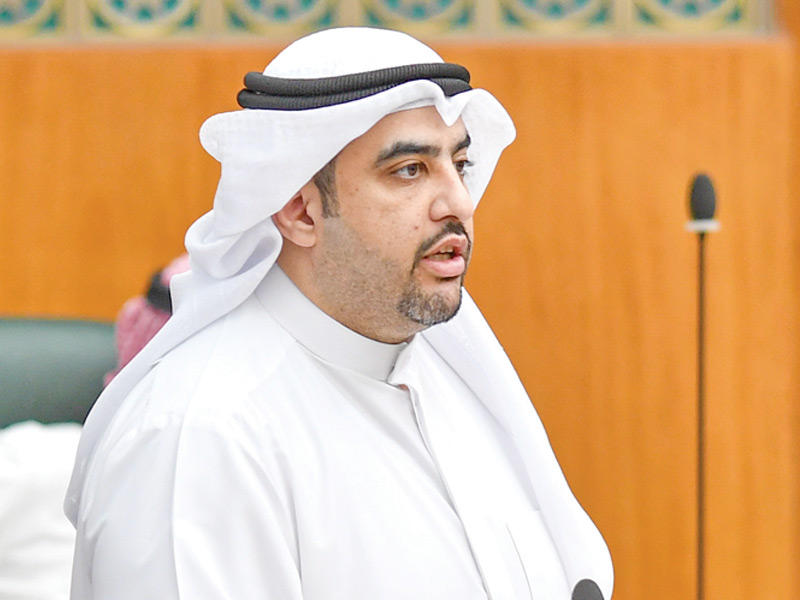 وزير المالية وزير الدولة للشؤون الاقتصادية عبدالوهاب الرشيد 