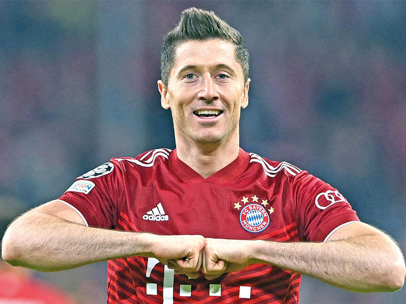 البولندي روبرت ليفاندوفسكي