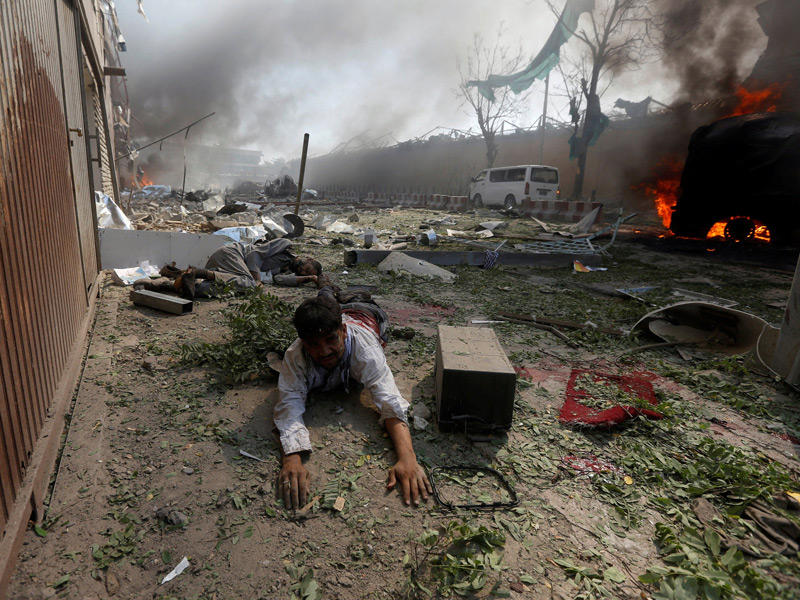 قتلى بانفجارين استهدفا مدرسة شيعية