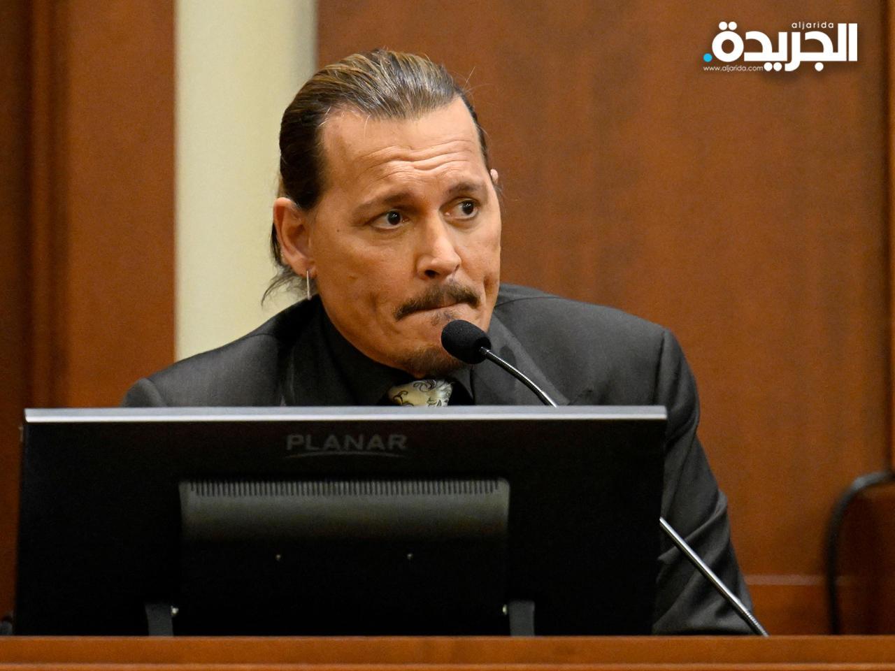 الممثل الأمريكي الشهير جوني ديب على منصة الشهود