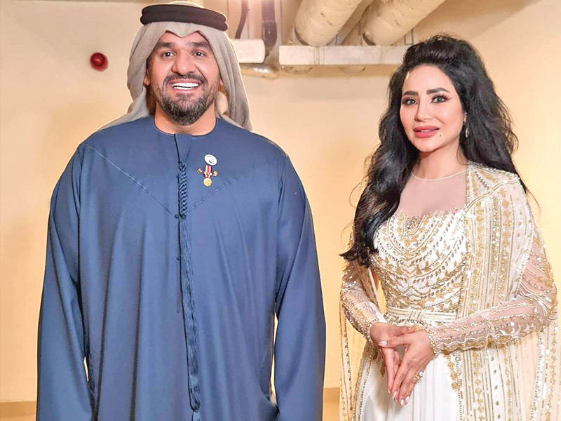  المذيعة لجين عمران مع الجسمي في إحدى المناسبات