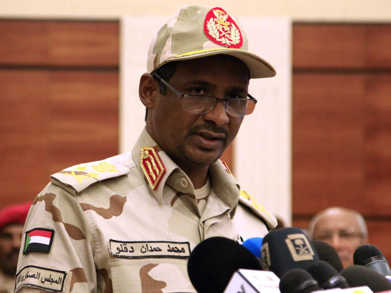  نائب رئيس المجلس محمد حمدان دقلو