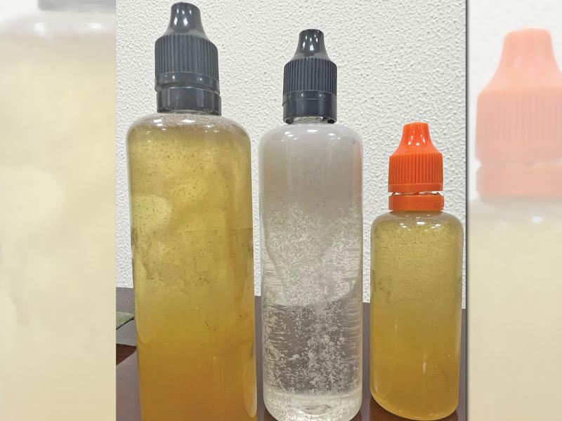 إحباط محاولة تهريب مادة الكيميكال السائلة المخدرة