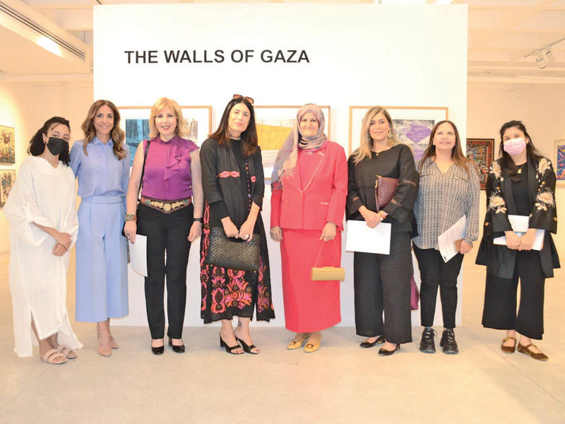 الوفد أثناء الزيارة