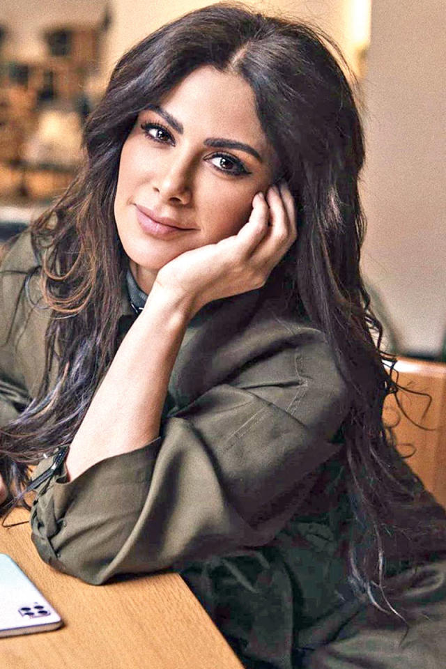 النجمة الأردنية صبا مبارك