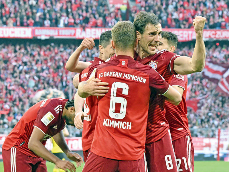 فرحة لاعبي بايرن بالهدف الثاني