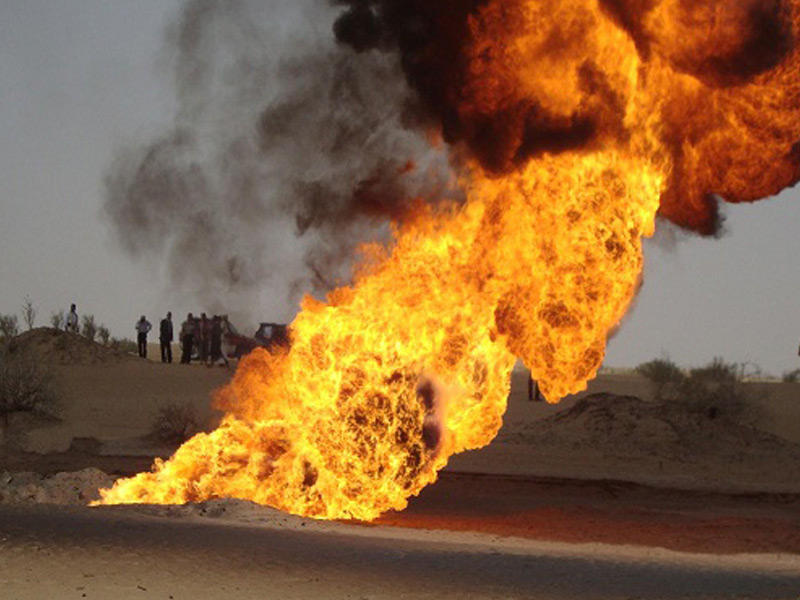 تفجير الهائلة أنبوب الغاز الممتد من حقول شركة صافر