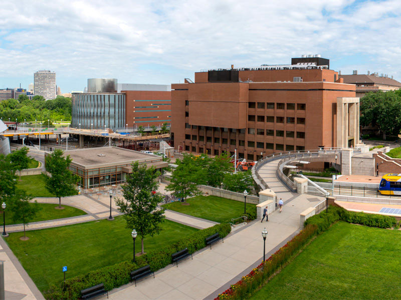 برنامج الدكتوراه بالفيزياء في جامعة مينيسوتا الأميركية