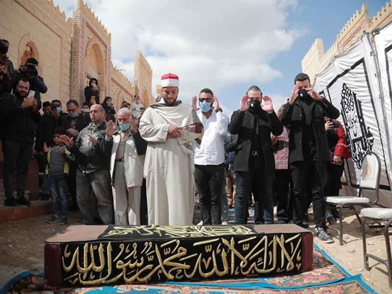 الجنازة... مشهد النهاية