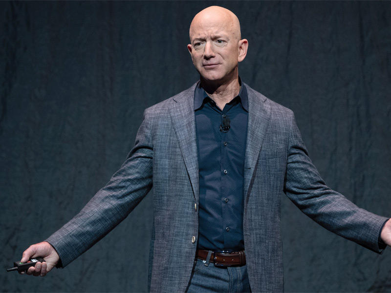 الملياردير الأميركي جيف بيزوس