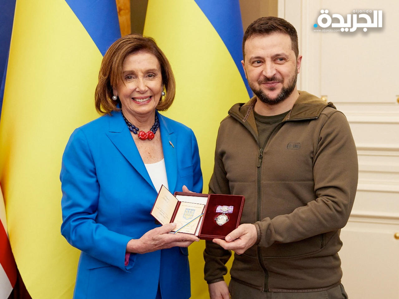 الرئيس الأوكراني ملتقياً رئيسة مجلس النواب الأمريكي نانسي بيلوسي