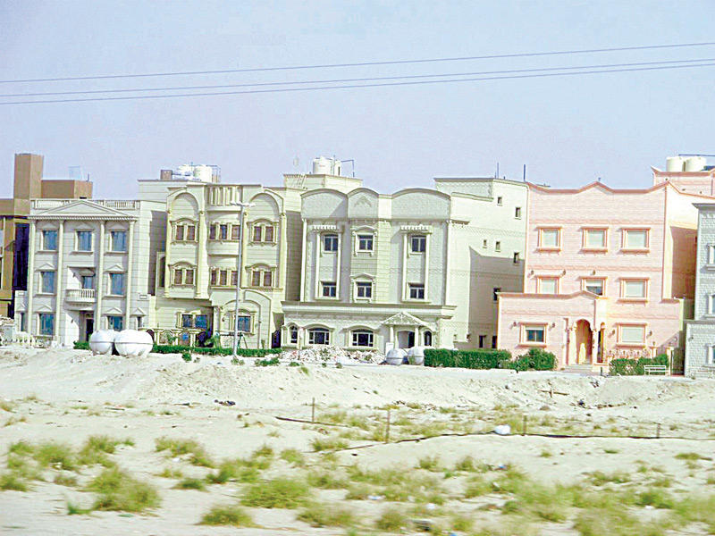 بيع 12 عقاراً سكنياً بقيمة إجمالية 9.47 ملايين دينار