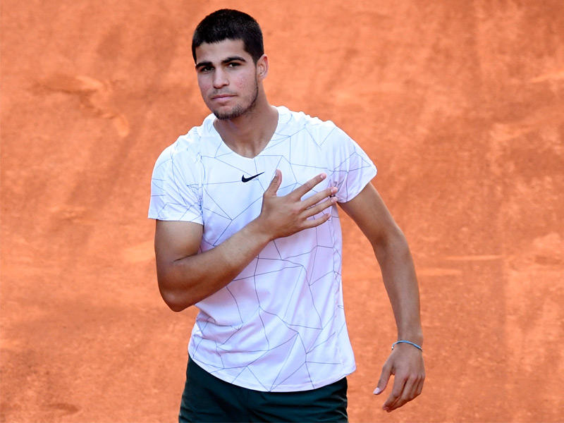 لاعب كرة المضرب كارلوس ألكاراس