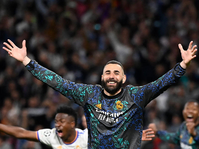   المهاجم الفرنسي في ريال مدريد كريم بنزيمة