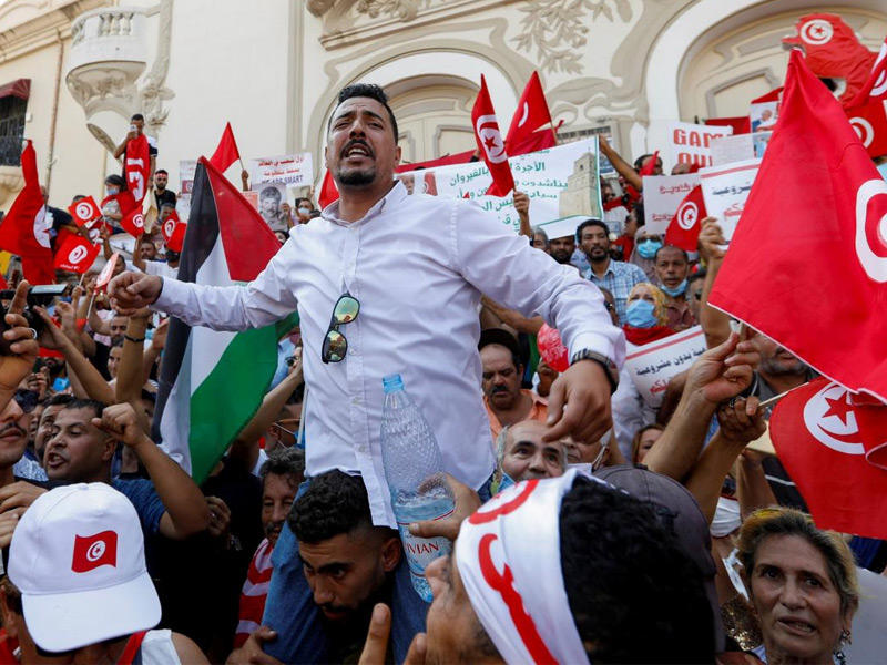 مؤيدو الرئيس التونسي قيس سعيّد