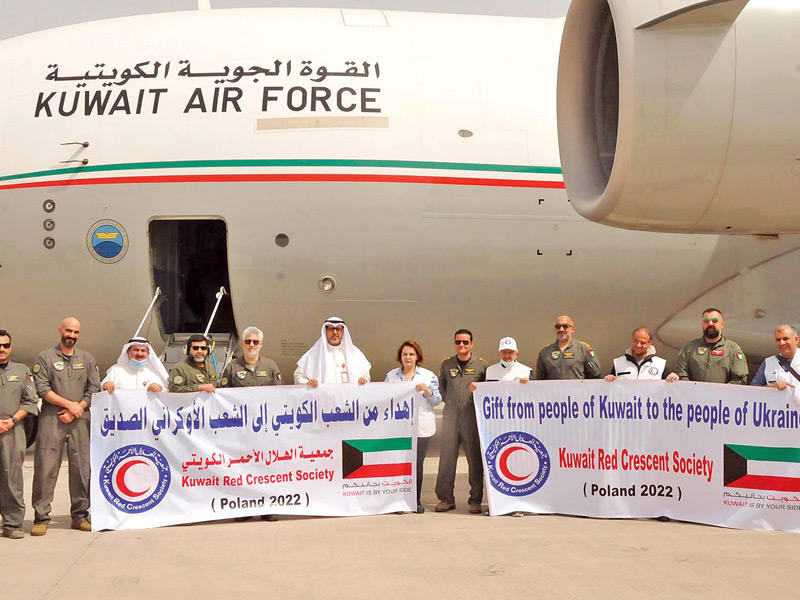 البرجس خلال إحدى حملات الهلال الأحمر