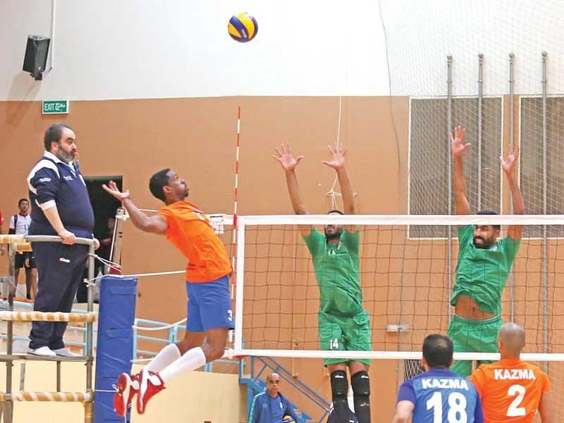 طائرة كاظمة