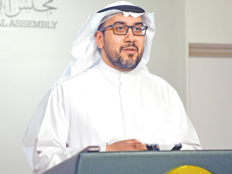 النائب أسامة الشاهين 