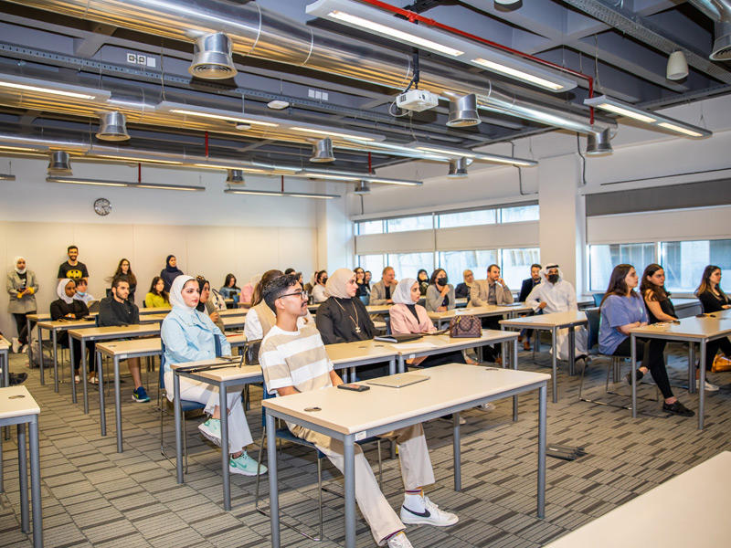 جانب من مشاركة الطلبة في المؤتمر 