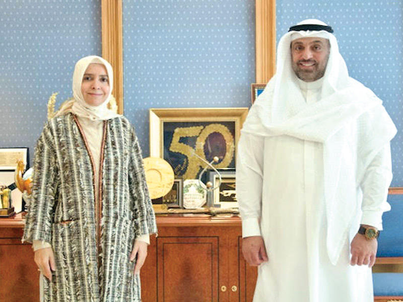مدير جامعة الكويت، د. يوسف الرومي يستقبل سفيرة تركيا لدى البلاد عائشة كويتاك