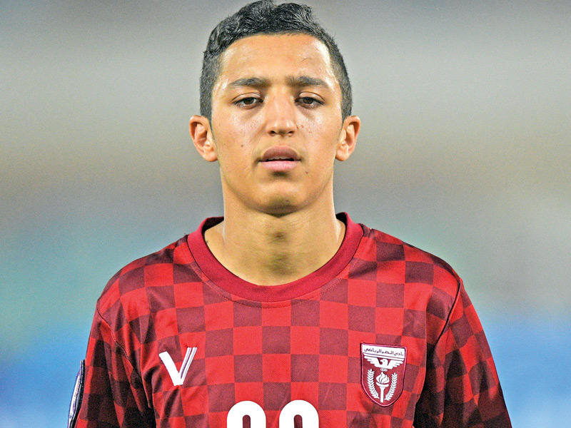  لاعب فريق النصر لكرة القدم محمد دحام