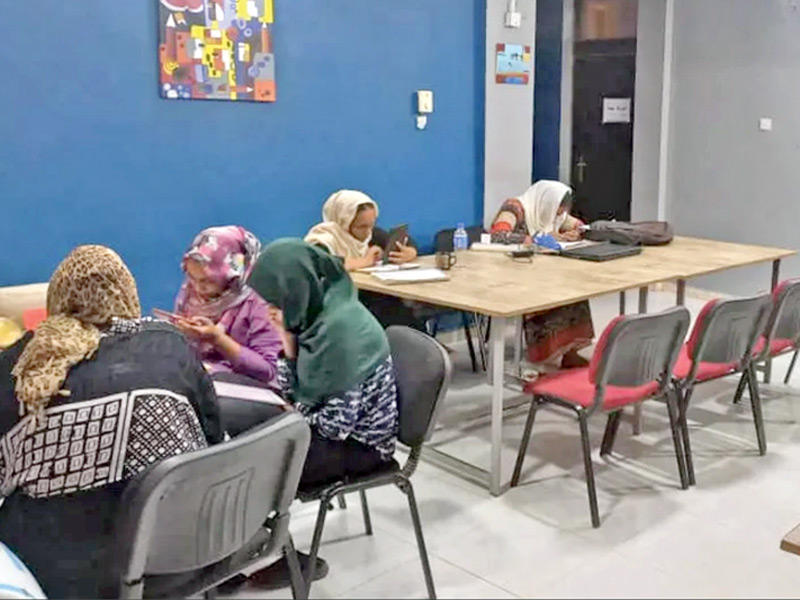 مكتبات المطالعة التجارية تشهد إقبالاً كبيراً من الطلاب والباحثين