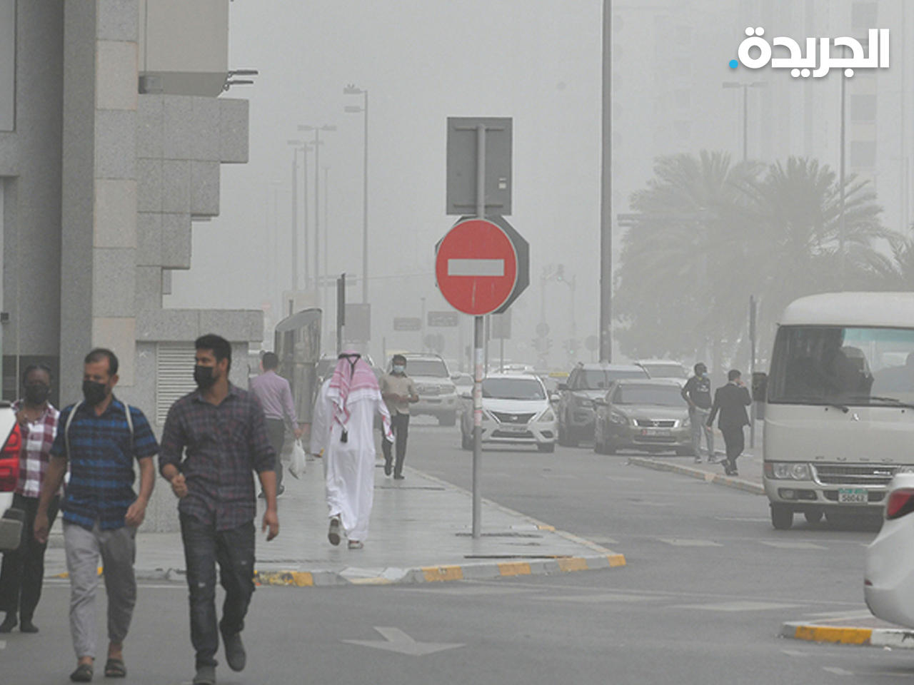 العاصفة الترابية تصل الإمارات 