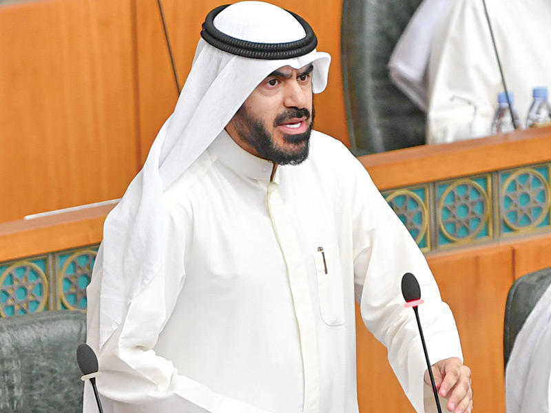 النائب أسامة المناور