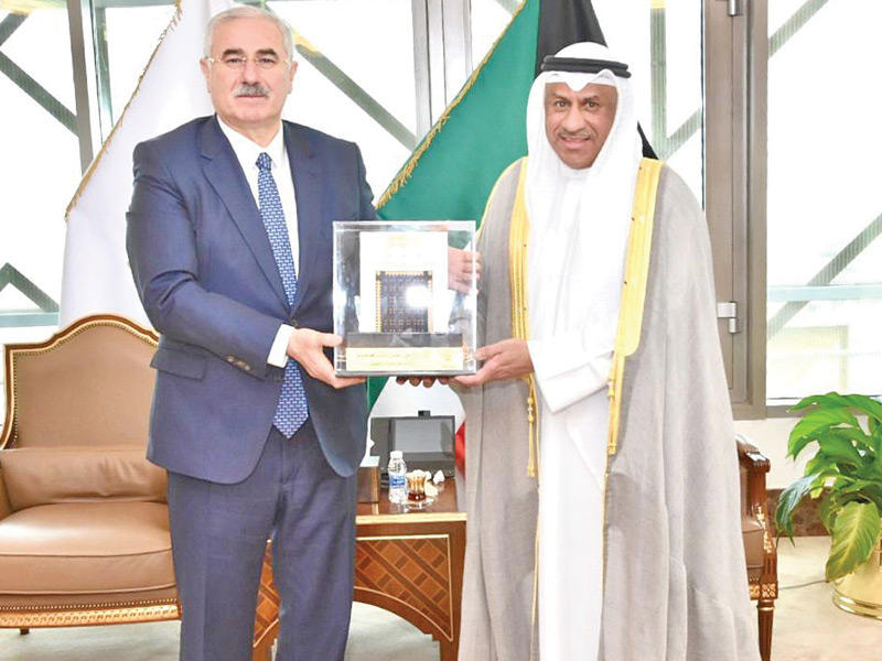 النائب العام المستشار ضرار العسعوسي ورئيس «التمييز» التركية