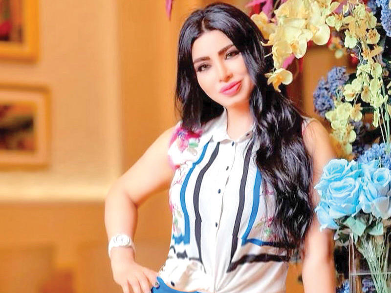 الفنانة اللبنانية مروى 