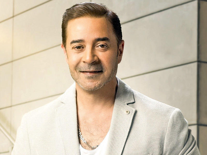 الفنان مدحت صالح