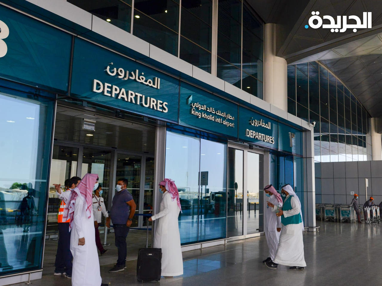 السعودية تمنع سفر مواطنيها إلى 16 دولة