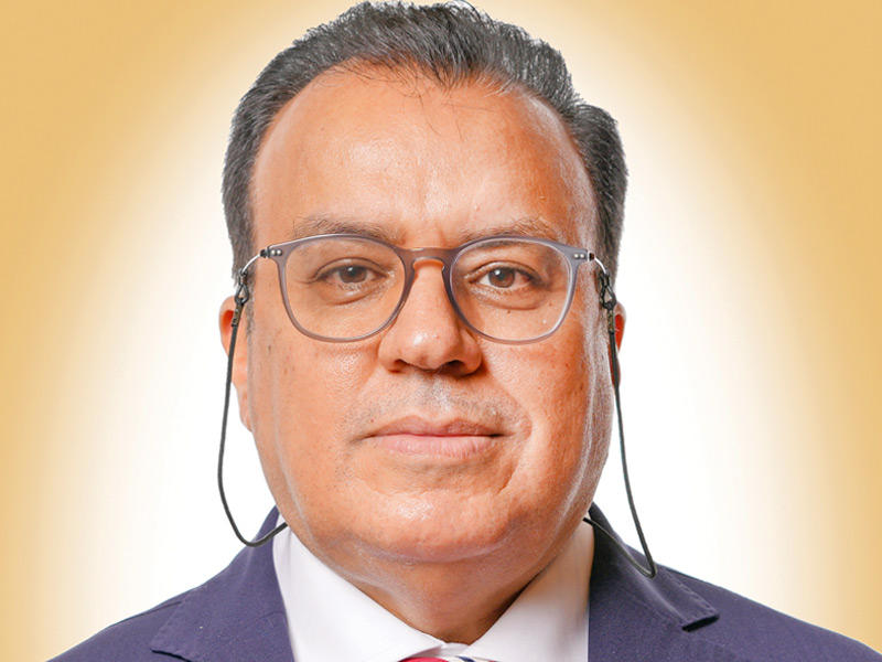 وزير الصحة، د. خالد السعيد